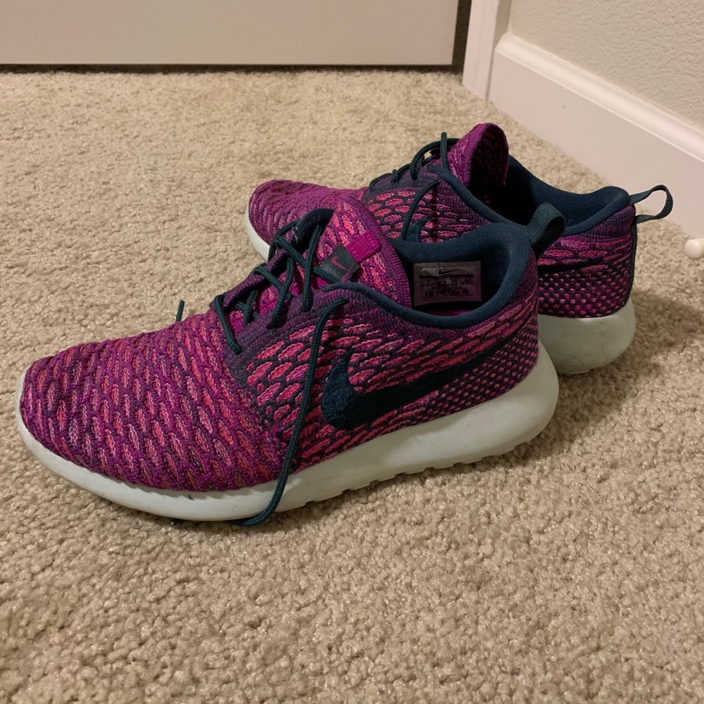 Women Nike Roshe